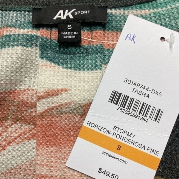 Anne Klein Sport Top - Picture 5 of 9